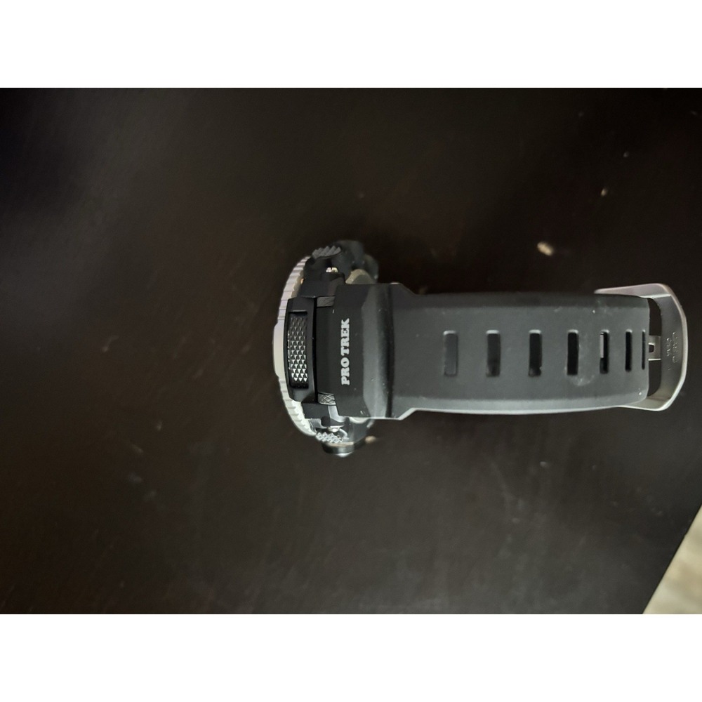 Casio Pro Trek PRW-3500 Men's Solar Multi-Band 6 Watch with Triple Sensor - Picture 4 of 6